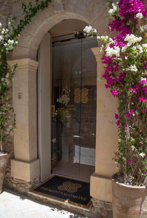ホテル Palazzo Salomone シラクーサ エクステリア 写真